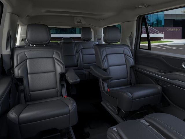 2026 Lincoln Navigator Premiere