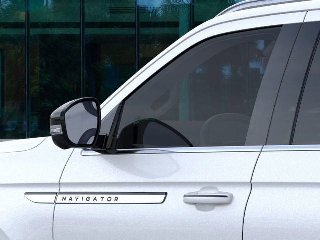 2026 Lincoln Navigator Premiere