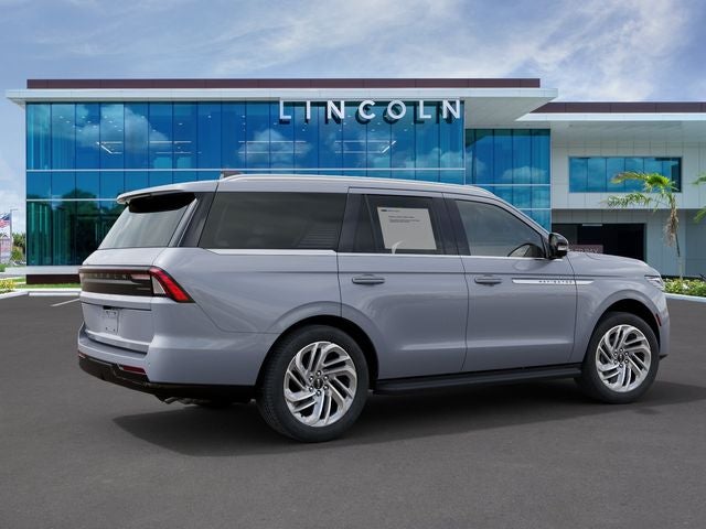 2027 Lincoln Navigator Premiere