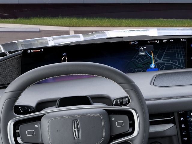 2027 Lincoln Navigator Premiere