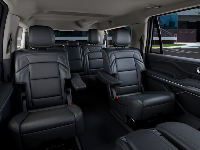 2027 Lincoln Navigator L Premiere