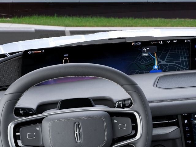 2027 Lincoln Navigator L Premiere