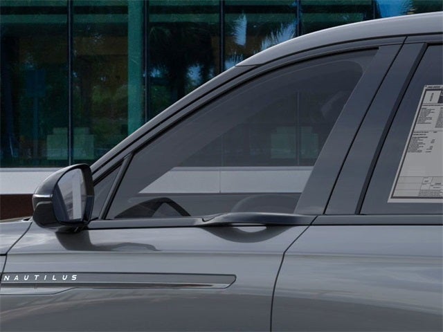 2025 Lincoln Nautilus Premiere Service Loaner