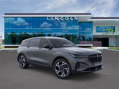 2025 Lincoln Nautilus Premiere Service Loaner