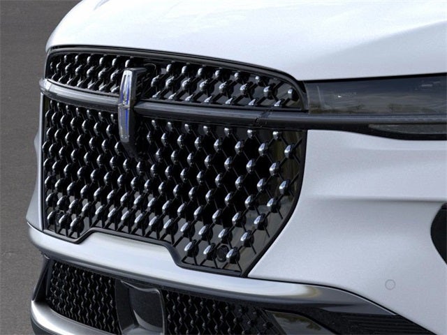 2025 Lincoln Nautilus Premiere Service Loaner