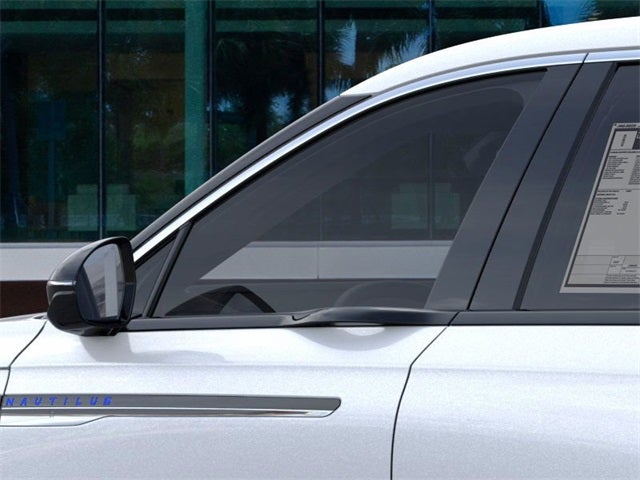 2025 Lincoln Nautilus Premiere Service Loaner