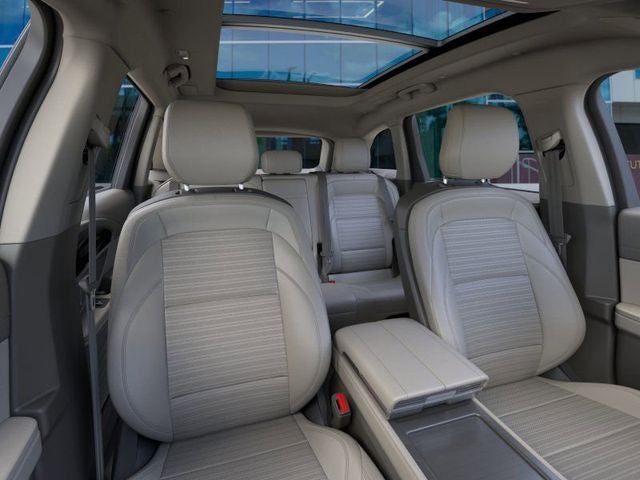 2025 Lincoln Nautilus Reserve Service Loaner