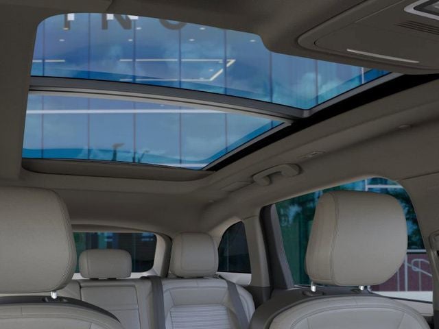 2025 Lincoln Nautilus Reserve Service Loaner