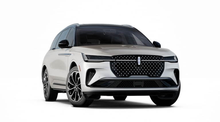 2025 Lincoln Nautilus Reserve Service Loaner