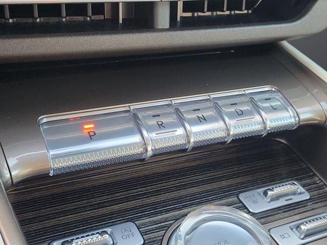 2024 Lincoln Nautilus Black Label