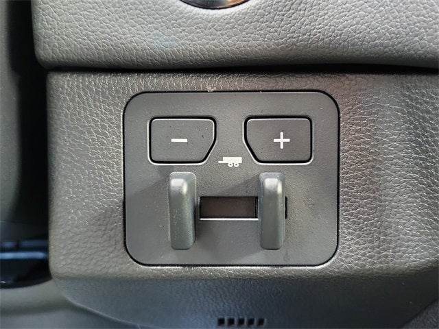 2025 Toyota Sequoia SR5