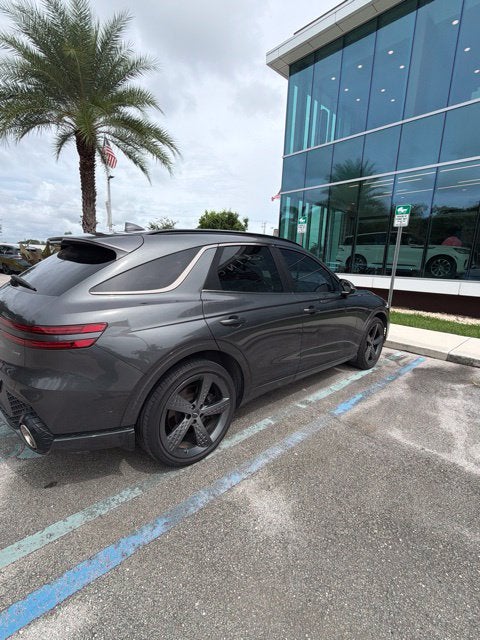 2023 Genesis GV70 2.5T