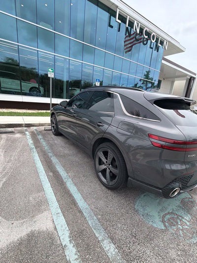 2023 Genesis GV70 2.5T