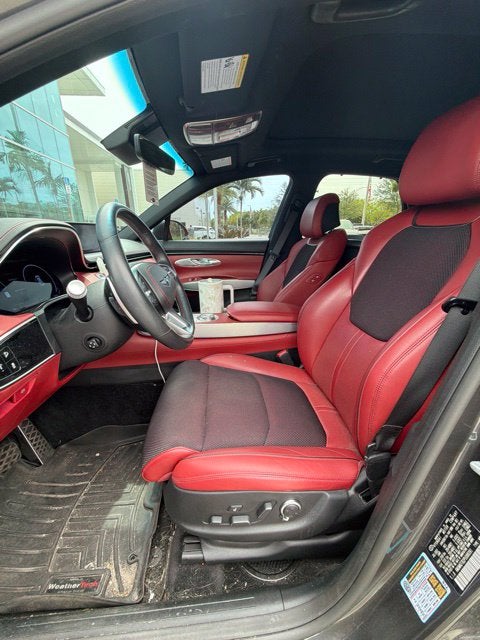 2023 Genesis GV70 2.5T