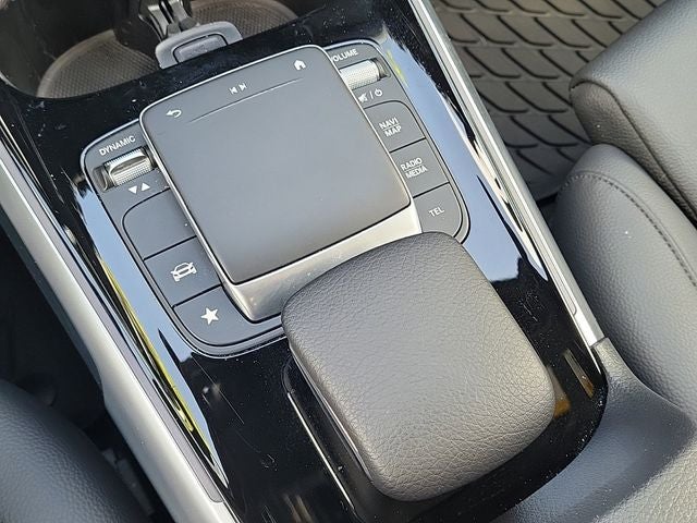 2023 Mercedes-Benz GLB GLB 250