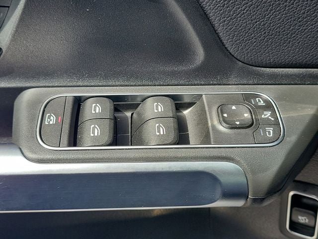 2023 Mercedes-Benz GLB GLB 250