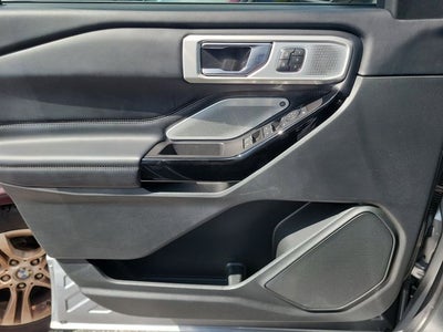 2023 Ford Explorer Platinum