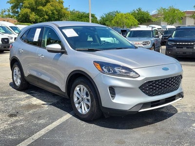 2020 Ford Escape SE