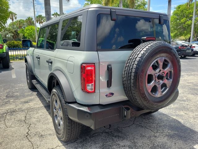 2023 Ford Bronco Base