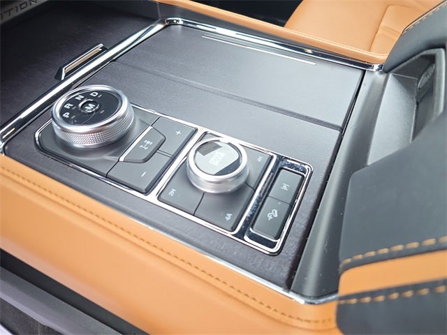 2024 Ford Expedition Platinum