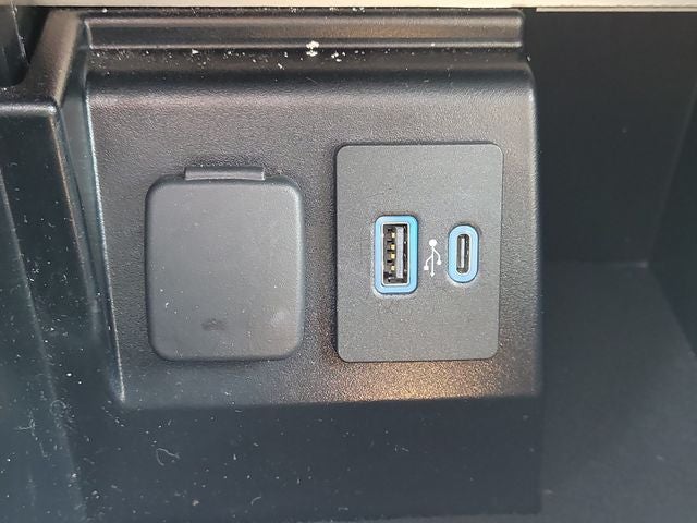 2021 Ford Explorer Base