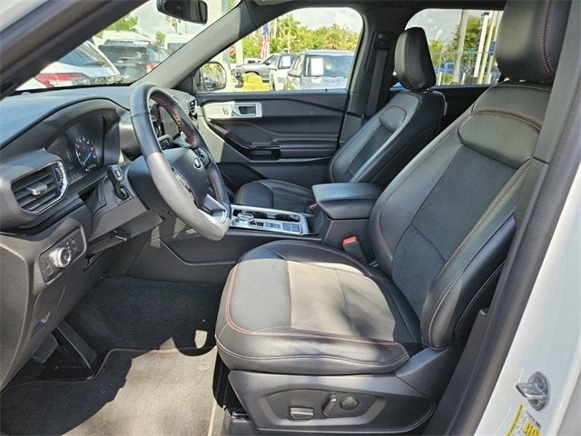 2022 Ford Explorer ST-Line