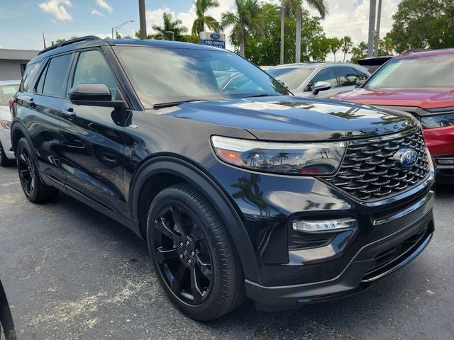 2023 Ford Explorer ST-Line