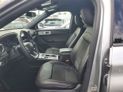 2022 Ford Explorer ST-Line