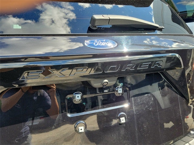 2022 Ford Explorer ST-Line