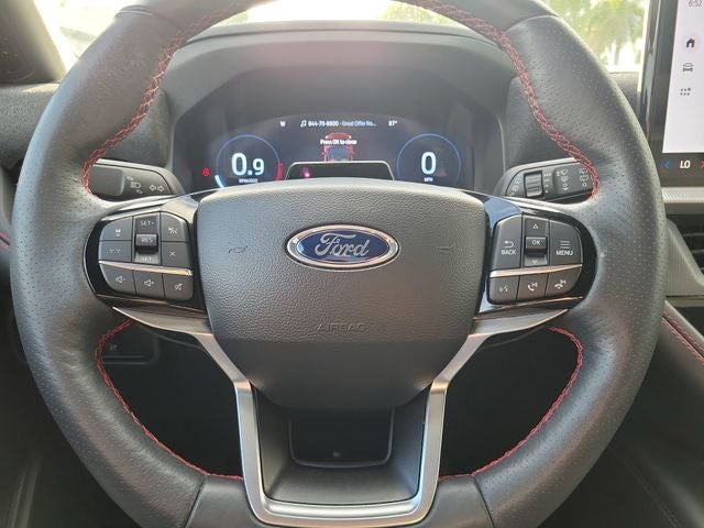 2025 Ford Explorer ST-Line