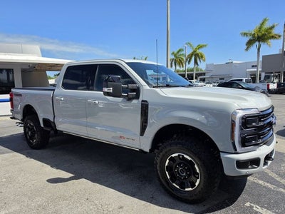 2025 Ford F-250SD Platinum