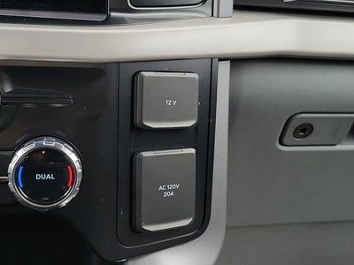 2023 Ford F-150 Lightning XLT