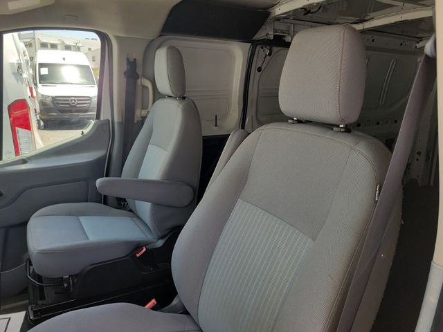 2017 Ford Transit-150 Base