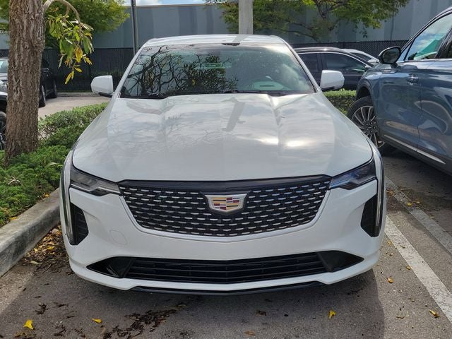 2021 Cadillac CT4 Luxury