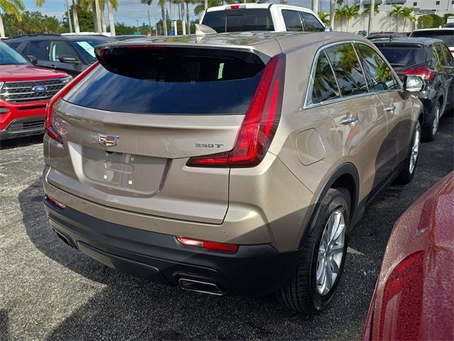 2023 Cadillac XT4 Luxury