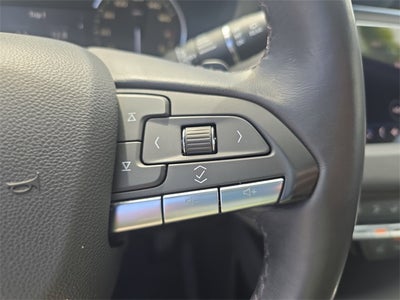 2022 Cadillac XT4 Premium Luxury