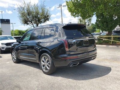2021 Cadillac XT6 Premium Luxury