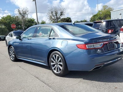 2018 Lincoln Continental Premiere