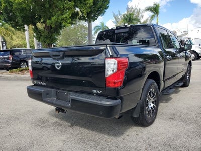 2021 Nissan Titan SV