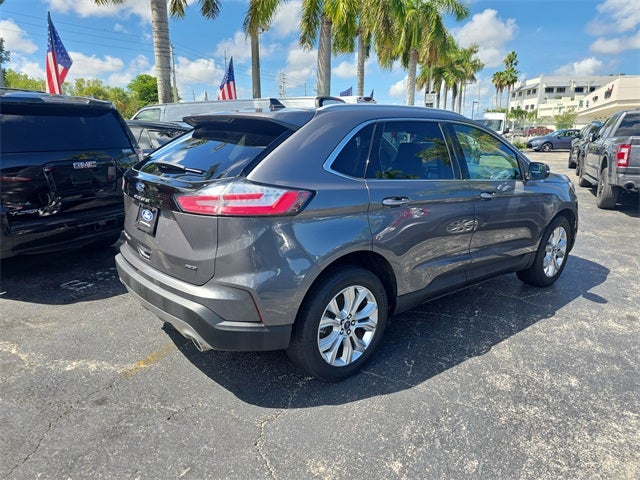 2022 Ford Edge Titanium