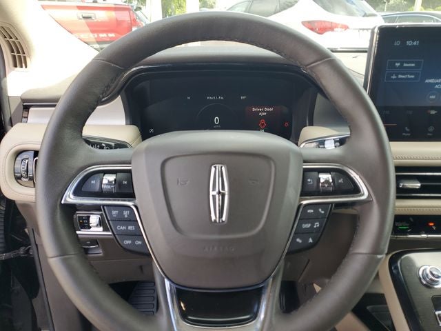 2022 Lincoln Nautilus Standard