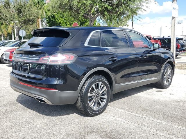 2022 Lincoln Nautilus Standard