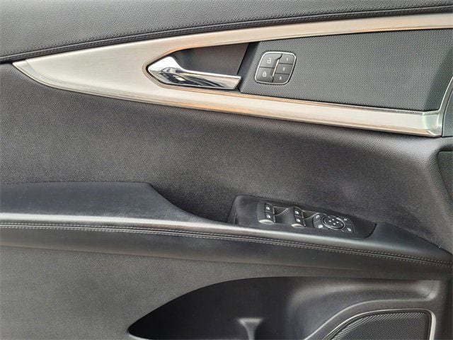 2020 Lincoln Nautilus Standard