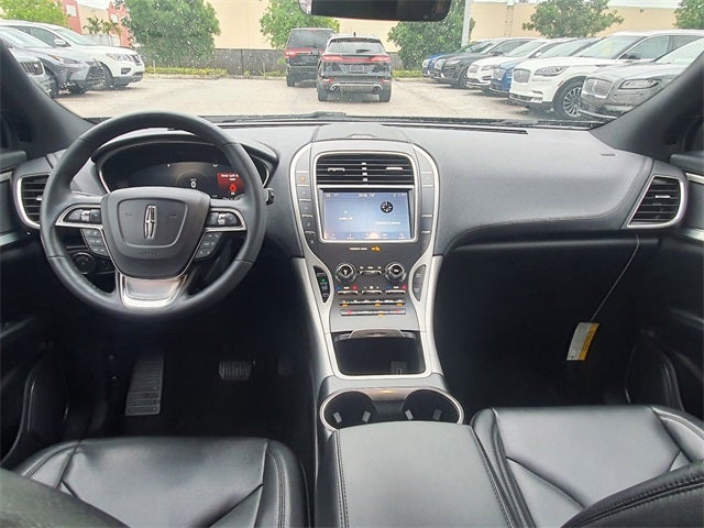 2020 Lincoln Nautilus Standard