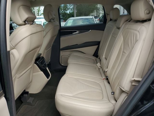 2019 Lincoln Nautilus Select