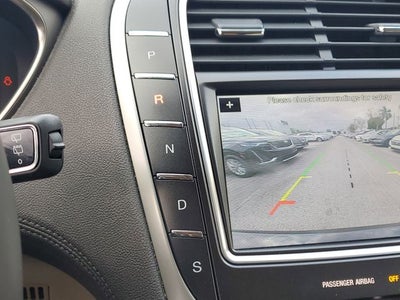 2019 Lincoln Nautilus Select