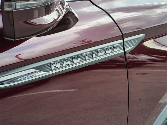2019 Lincoln Nautilus Select