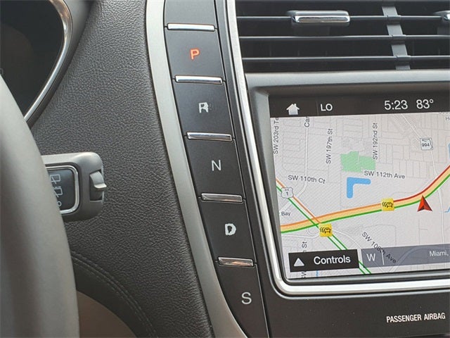 2019 Lincoln Nautilus Select