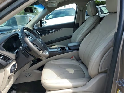 2020 Lincoln Nautilus Reserve