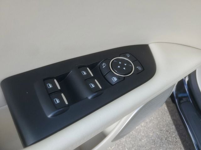 2019 Lincoln Nautilus Black Label